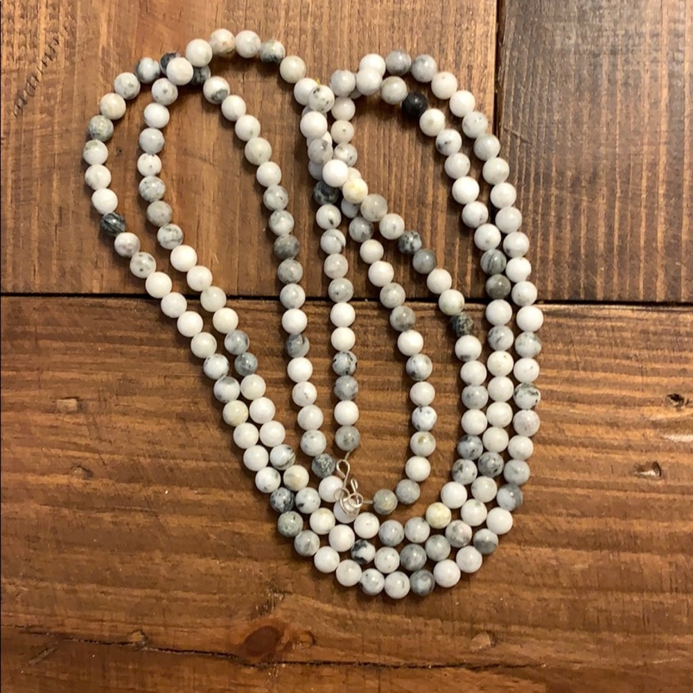 Wrap grey beaded necklace